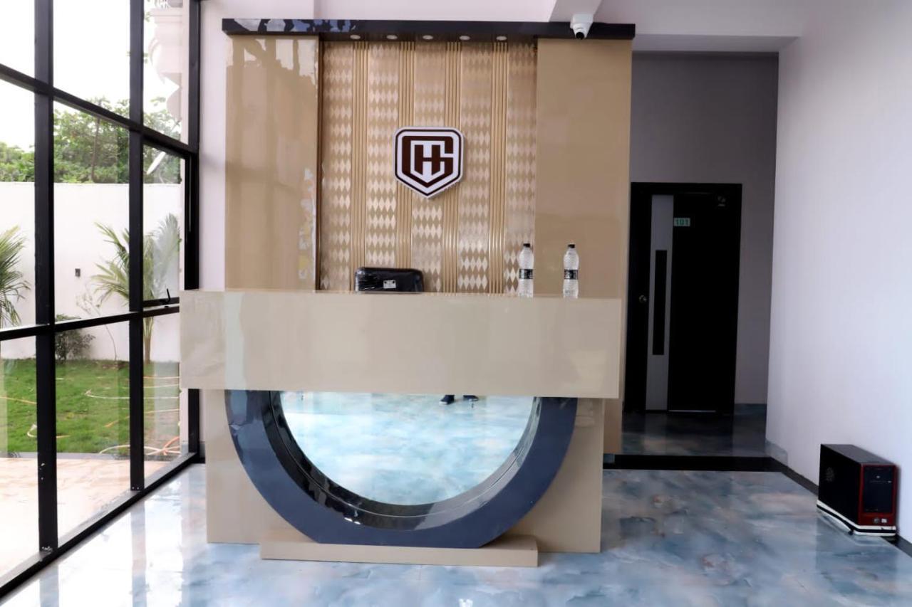 Hotel Grand Khuldabad Ngoại thất bức ảnh