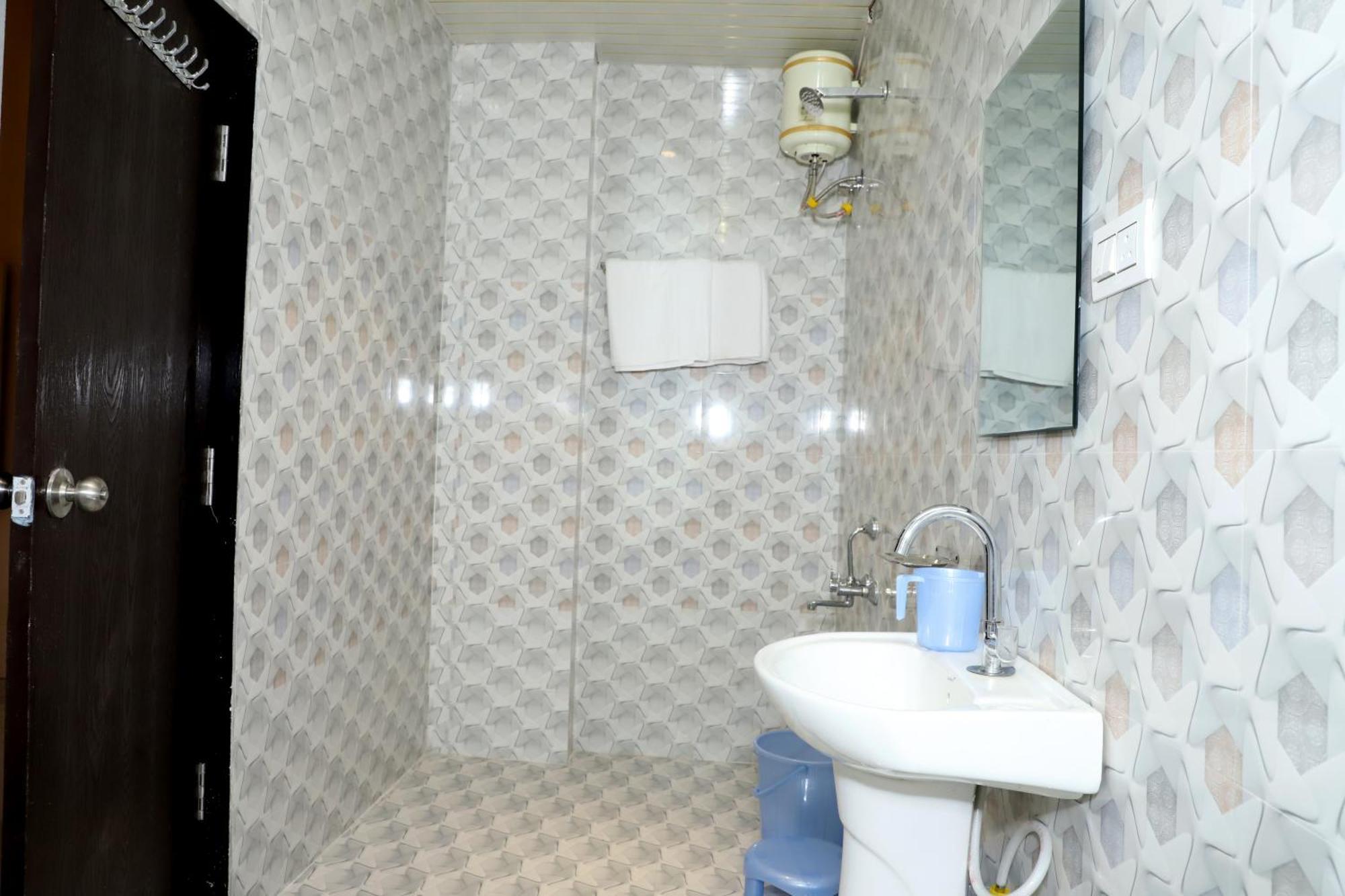 Hotel Grand Khuldabad Ngoại thất bức ảnh